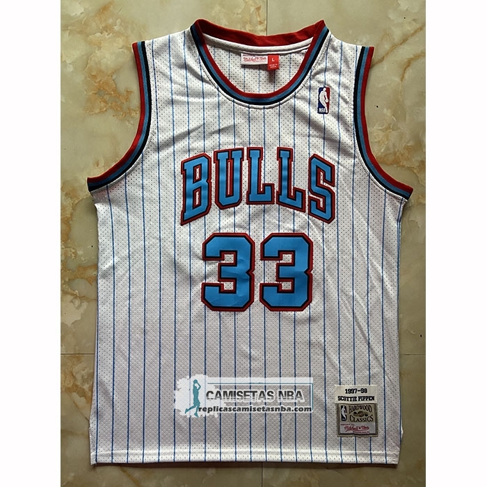 Camiseta Chicago Bulls Scottie Pippen NO 33 Mitchell & Ness 1997-98 Blanco1